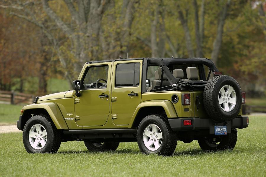  Jeep Wrangler Sahara Unlimited 2006 года  (фото 67 из 121)